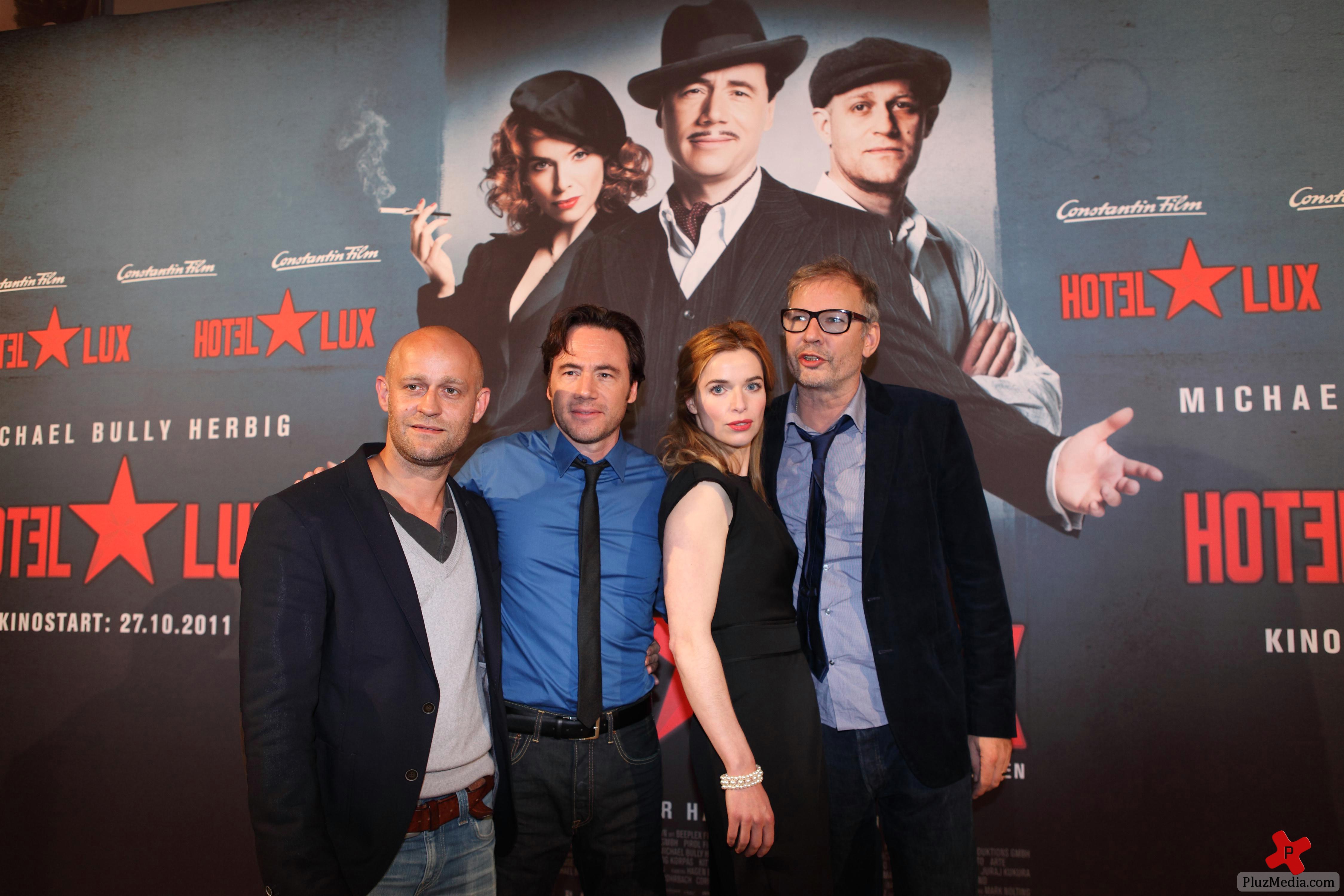 Photocall for the movie 'Hotel Lux' at Cinedom cinema | Picture 83124
